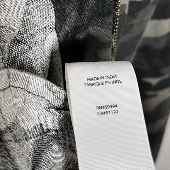 Beachlunchlounge Women's Lightweight Camo Jacket Utility Gorpcore Size Large - Picture 14 of 14